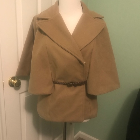 Byer California Jackets & Blazers - Camel Cape!
